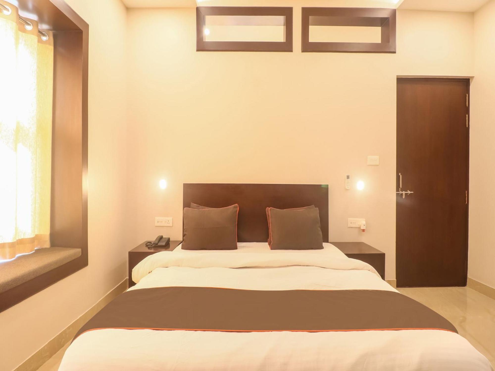 Townhouse Amaraa Farms Near Lulu Hypermarket Лакнау Екстериор снимка