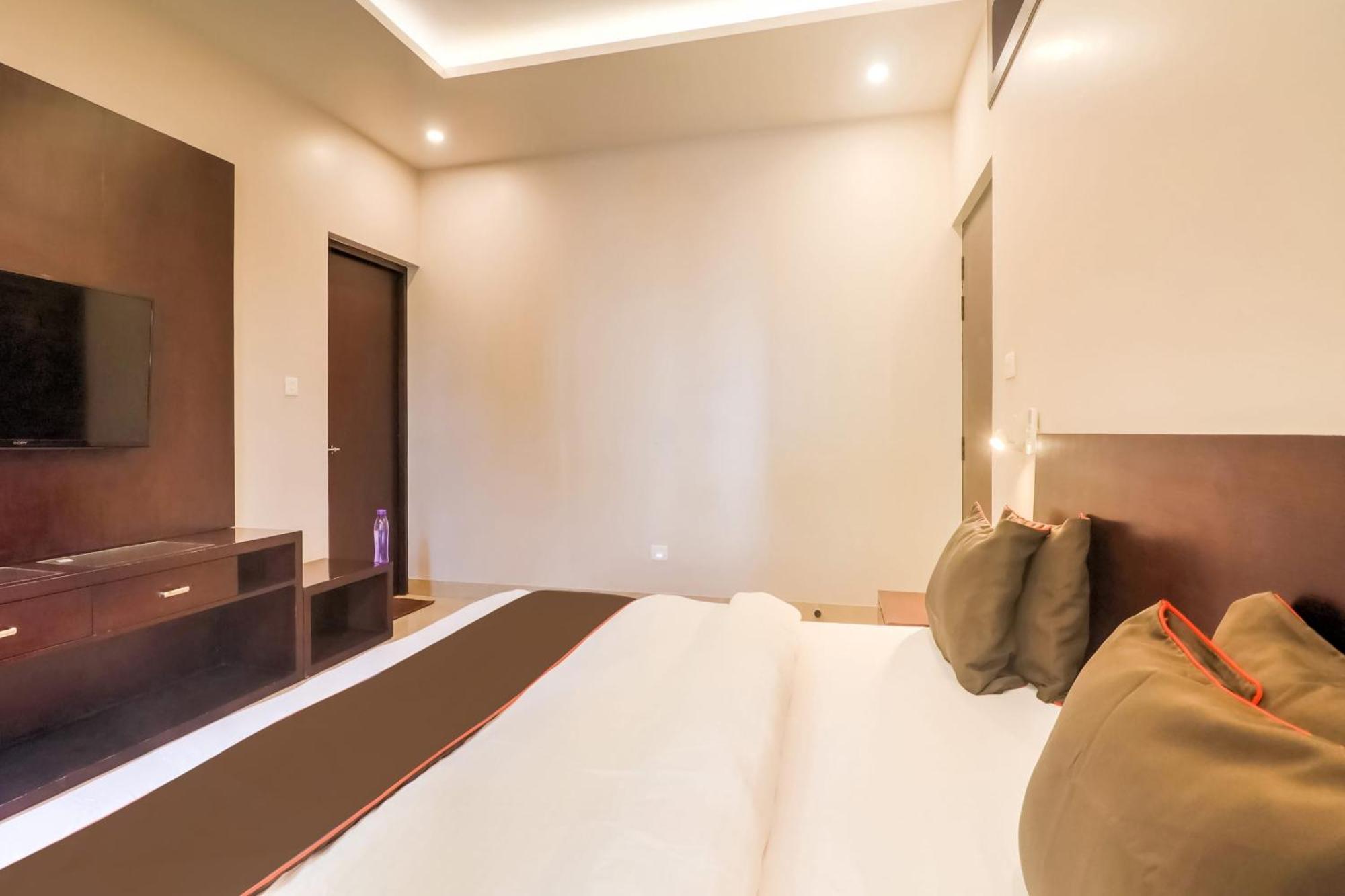 Townhouse Amaraa Farms Near Lulu Hypermarket Лакнау Екстериор снимка